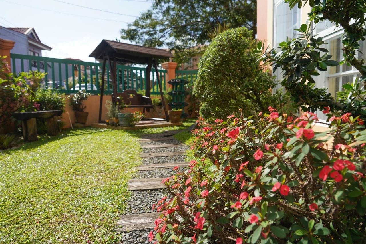 Charming Tagaytay Vacation Home 따가이따이 외부 사진