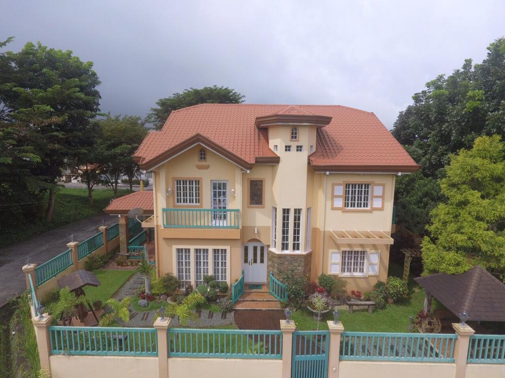 Charming Tagaytay Vacation Home 따가이따이 외부 사진